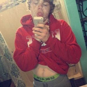 Meet your Posher, Devin